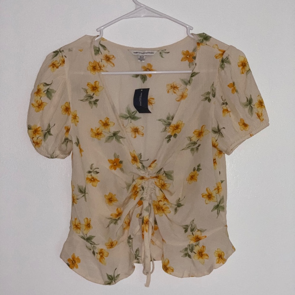 American Eagle Cinch Front Floral Top (size XS)